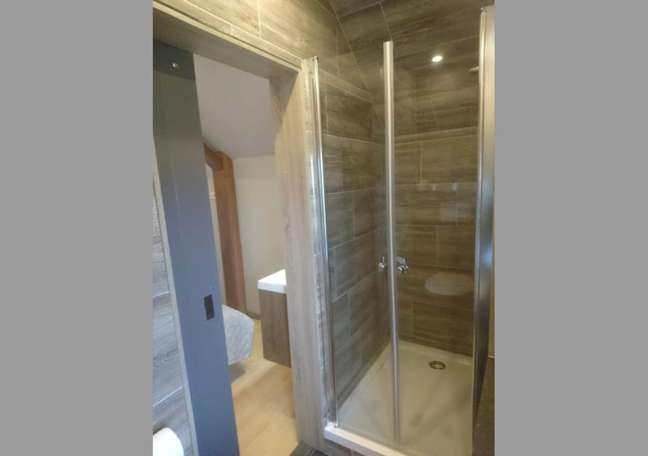 De Cyprian Bed & Breakfast 캐어트 외부 사진