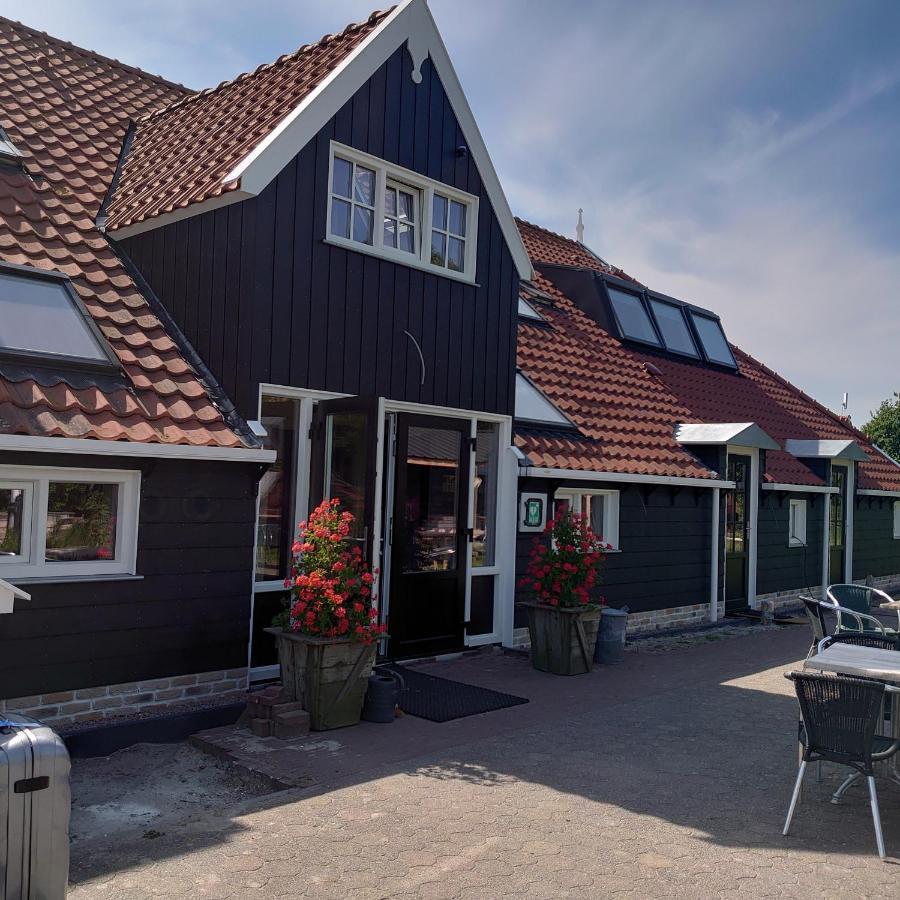 De Cyprian Bed & Breakfast 캐어트 외부 사진