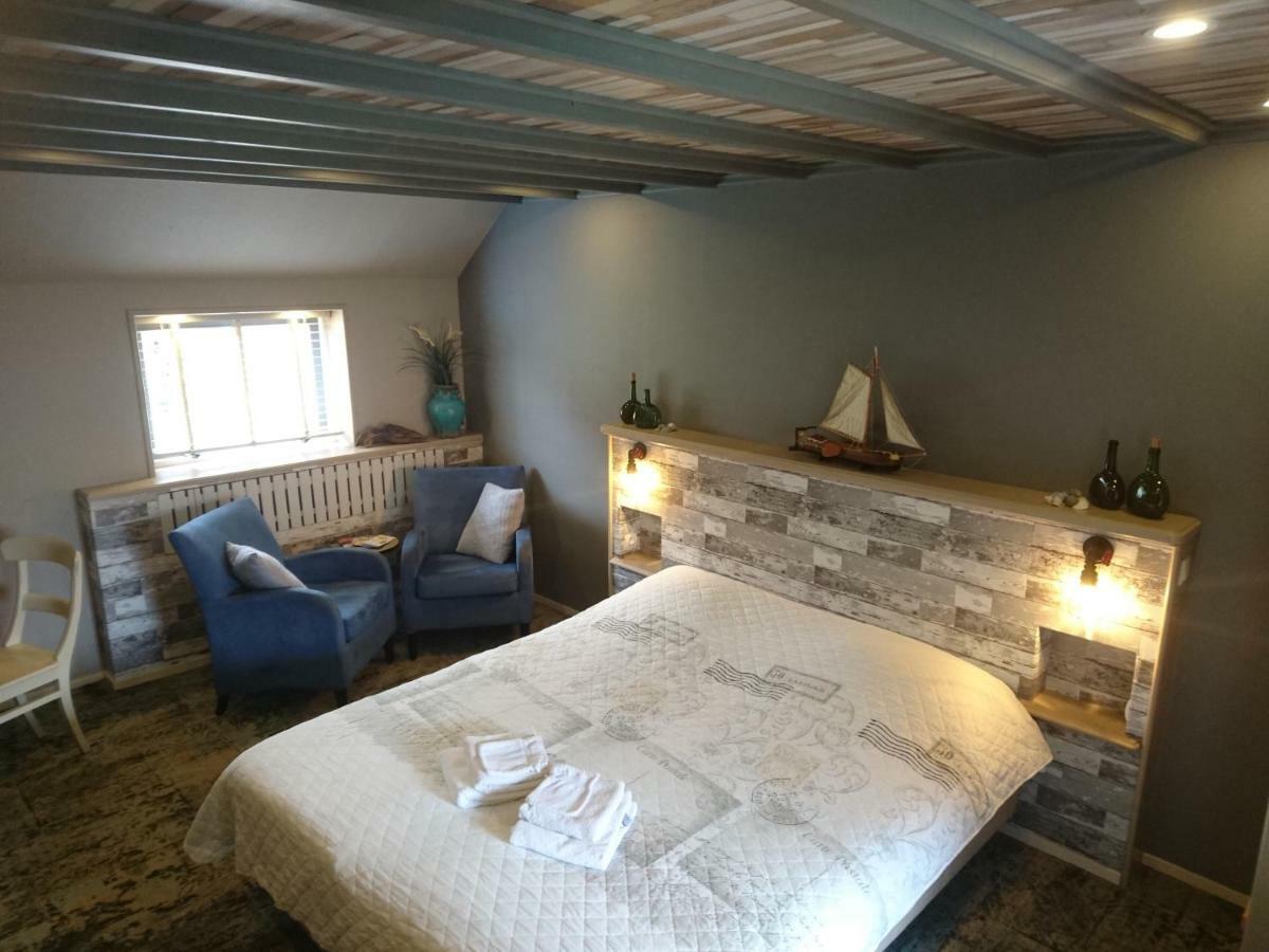 De Cyprian Bed & Breakfast 캐어트 외부 사진